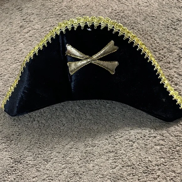 New Captain Hook Pirate Hat for Kids, One Size Fits All - Picture 3 of 6